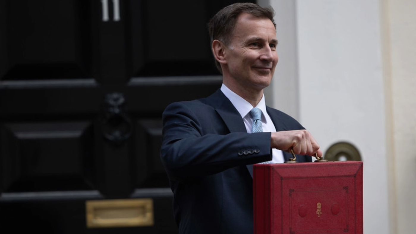 storing budget di Jeremy hunt