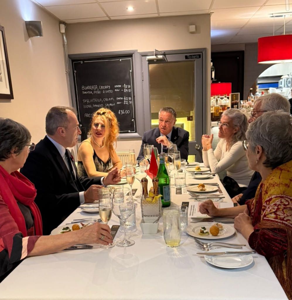 il circolo mie e il ministro capo dell'isola di man