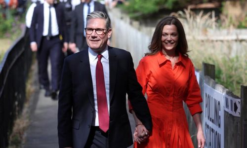 il Labour Party e keir starmer vincono le elezioni nel regno unito
