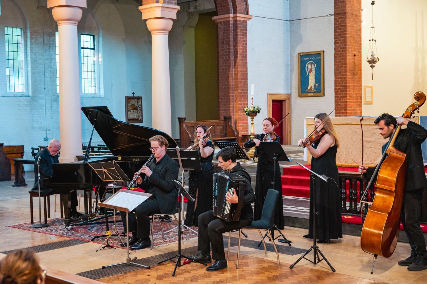 photo by Bella Media Studio