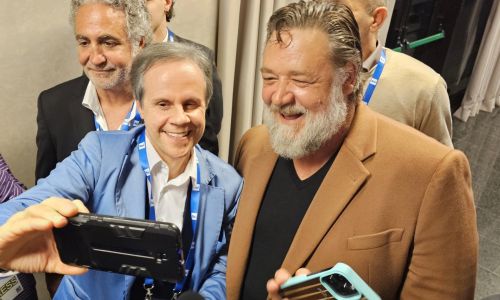 Emilio Buttaro e Russell Crowe