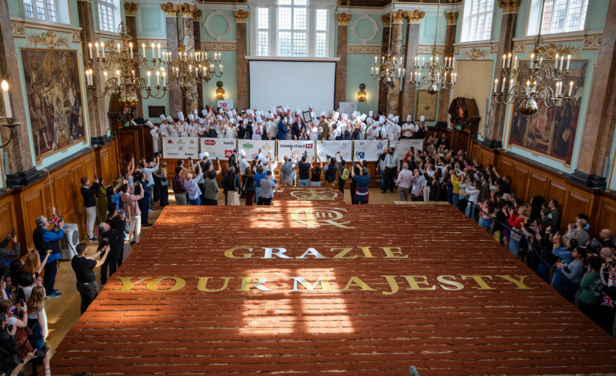 Link all'articolo: Tiramisù da Record: Londra entra nella storia con 440,58 metri di dolce italiano