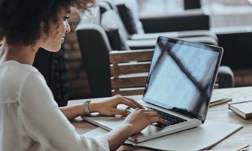 come aggiornare i documenti sull'account ukvi