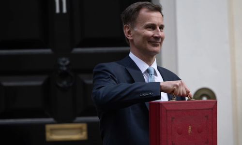 storing budget di Jeremy hunt