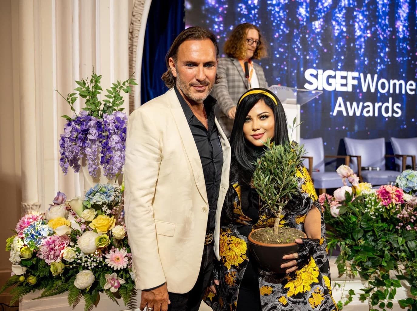 rebeca riofrio premiata ai sigef 2024 di malta con l'olive tree of malta