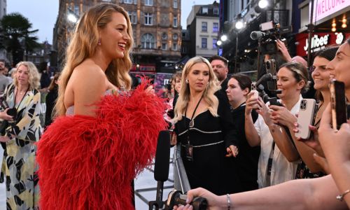 Blake lively a londra per la prima di it ends with us