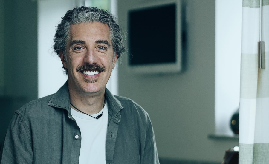 Link all'articolo: Giuseppe Dell’Anno: Quando l’ingegneria incontra il Tiramisù (e l’Italia si racconta senza stereotipi)