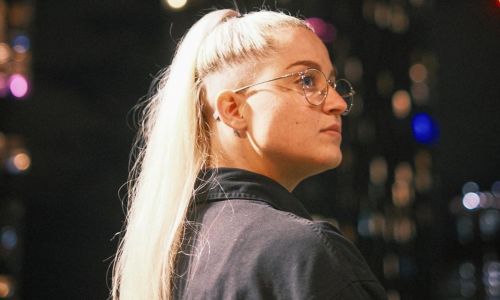 Sabrina manzolillo in concerto da PizzAmmore a manchester