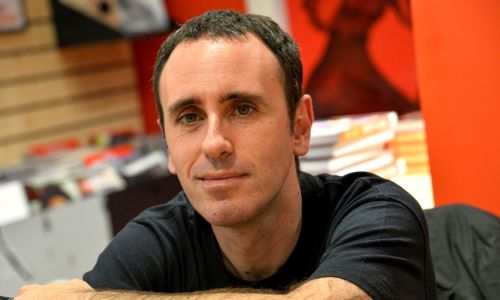 zerocalcare firma la locandina del trieste science fiction festival