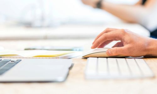 Il sistema di immigrazione del Regno Unito diventa digitale
