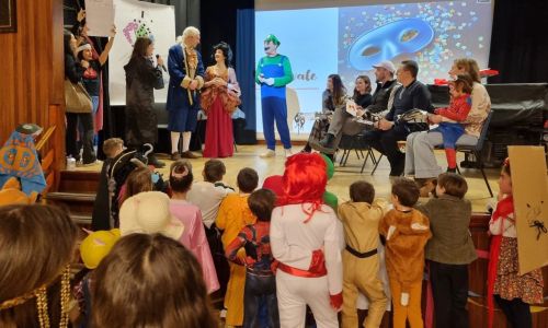 festa di carnevale alla sial school