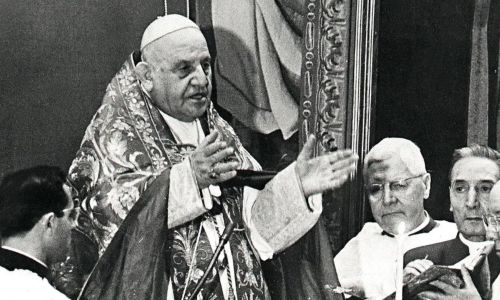 la messa in onore di papa Giovanni XXIII alla st peter's church di Clerkenwell a londra